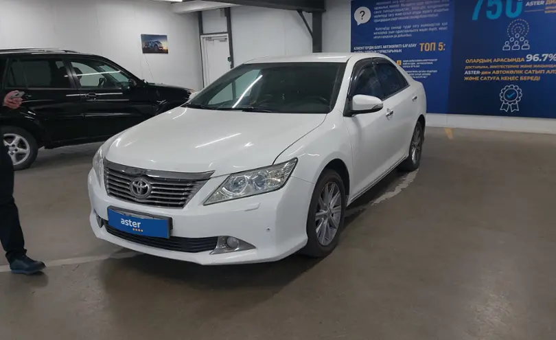 Toyota Camry 2014 года за 9 100 000 тг. в Астана