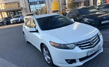 Honda Accord 2010 года за 6 000 000 тг. в Астана фото 3