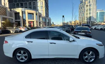 Honda Accord 2010 года за 6 000 000 тг. в Астана фото 4