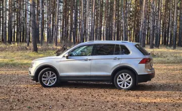 Volkswagen Tiguan 2020 года за 13 500 000 тг. в Костанай фото 4