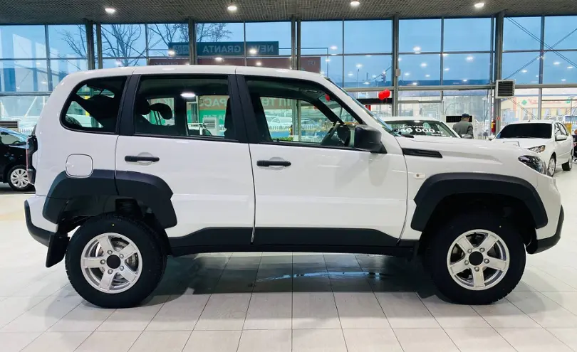 LADA (ВАЗ) Niva 2025 года за 8 190 000 тг. в Уральск фото 4