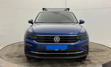 Volkswagen Tiguan 2021 года за 11 890 000 тг. в Актобе фото 2