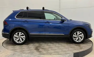 Volkswagen Tiguan 2021 года за 11 890 000 тг. в Актобе фото 4