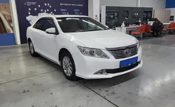 Toyota Camry 2014 года за 7 830 000 тг. в Усть-Каменогорск фото 3