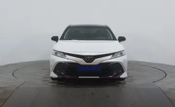 Toyota Camry 2021 года за 13 850 000 тг. в Астана фото 2
