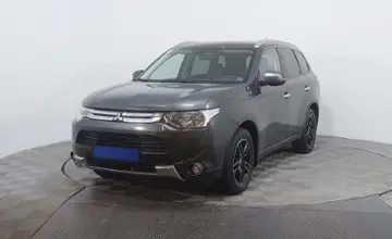 Mitsubishi Outlander 2014 года за 9 080 000 тг. в Астана фото 1