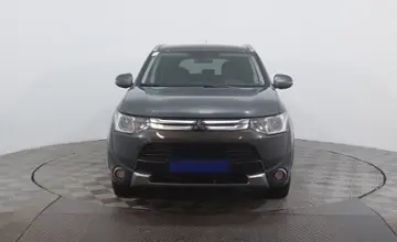 Mitsubishi Outlander 2014 года за 9 080 000 тг. в Астана фото 2