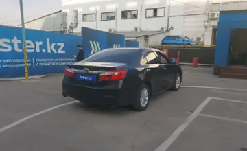 Toyota Camry 2012 года за 7 790 000 тг. в Алматы фото 3
