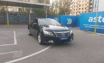 Toyota Camry 2012 года за 7 790 000 тг. в Алматы фото 2