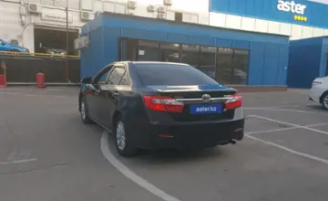 Toyota Camry 2012 года за 7 790 000 тг. в Алматы фото 4