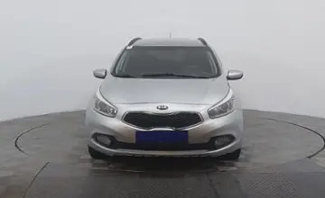 Kia Ceed 2015 года за 5 990 000 тг. в Астана фото 2