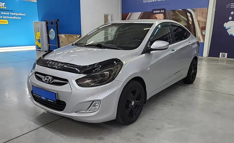 Hyundai Accent 2013 года за 4 390 000 тг. в Усть-Каменогорск
