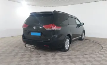 Toyota Sienna 2011 года за 9 990 000 тг. в Шымкент