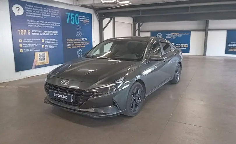 Hyundai Elantra 2021 года за 9 390 000 тг. в Астана