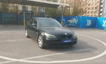 BMW 5 серии 2004 года за 2 990 000 тг. в Алматы фото 2