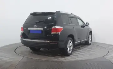 Toyota Highlander 2011 года за 12 990 000 тг. в Астана