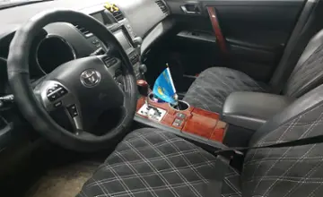 Toyota Highlander 2011 года за 12 990 000 тг. в Астана фото 5