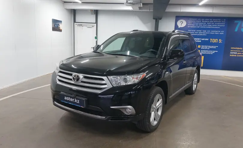 Toyota Highlander 2011 года за 12 990 000 тг. в Астана