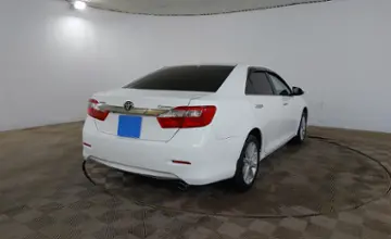 Toyota Camry 2013 года за 7 990 000 тг. в Шымкент