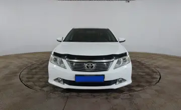 Toyota Camry 2013 года за 7 990 000 тг. в Шымкент фото 2