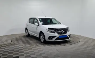 Renault Sandero 2020 года за 5 390 000 тг. в Алматы фото 3