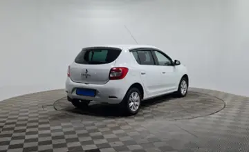 Renault Sandero 2020 года за 5 390 000 тг. в Алматы