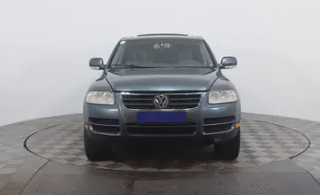 Volkswagen Touareg 2005 года за 4 590 000 тг. в Астана фото 2