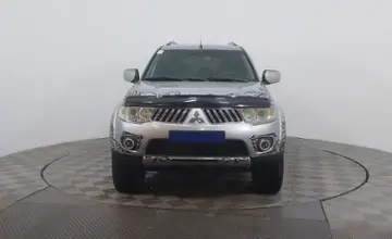 Mitsubishi Pajero Sport 2012 года за 5 990 000 тг. в Астана фото 2