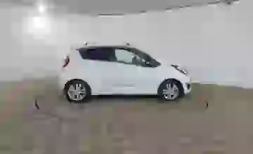 Chevrolet Spark 2014 года за 4 290 000 тг. в Шымкент фото 4