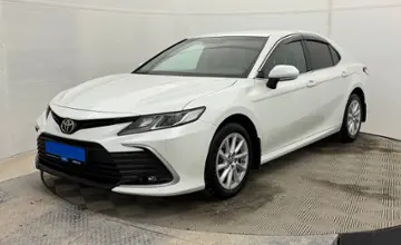 Toyota Camry 2021 года за 13 790 000 тг. в Актобе фото 1