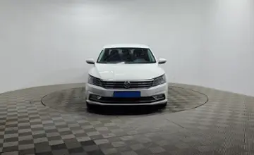 Volkswagen Passat 2018 года за 7 290 000 тг. в Алматы фото 2