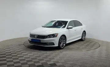 Volkswagen Passat 2018 года за 7 290 000 тг. в Алматы фото 1