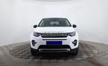 Land Rover Discovery Sport 2015 года за 10 490 000 тг. в Астана фото 2