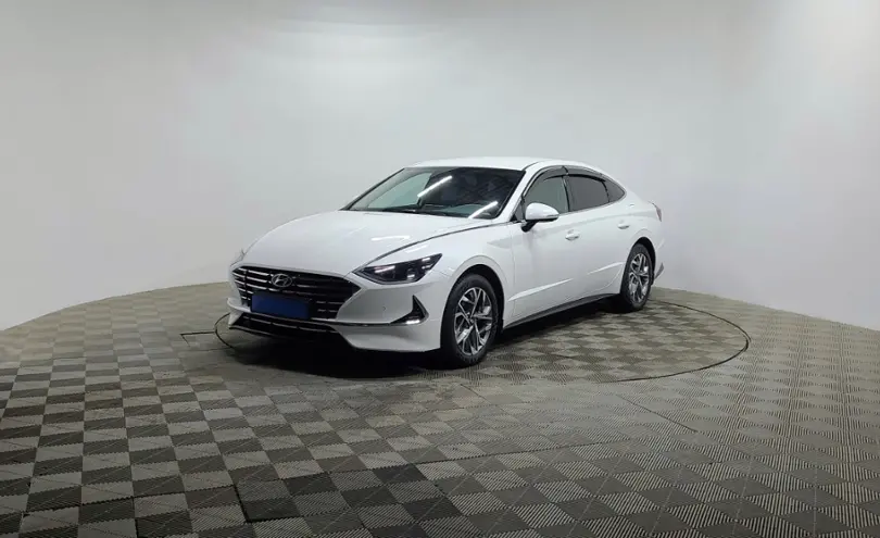 Hyundai Sonata 2023 года за 13 190 000 тг. в Алматы