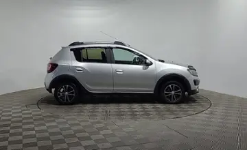 Renault Sandero 2015 года за 4 200 000 тг. в Алматы фото 4
