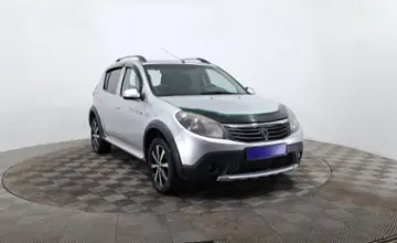Renault Sandero 2014 года за 3 790 000 тг. в Астана фото 3