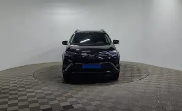 Toyota RAV4 2017 года за 11 850 000 тг. в Алматы фото 2