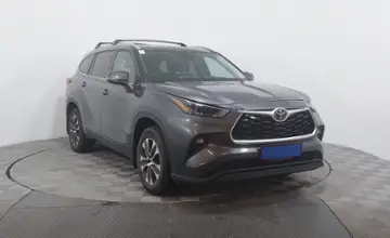 Toyota Highlander 2022 года за 26 000 000 тг. в Астана фото 3