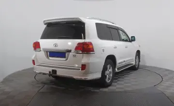 Toyota Land Cruiser 2013 года за 20 500 000 тг. в Астана