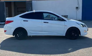 Hyundai Solaris 2015 года за 4 800 000 тг. в Актау фото 4