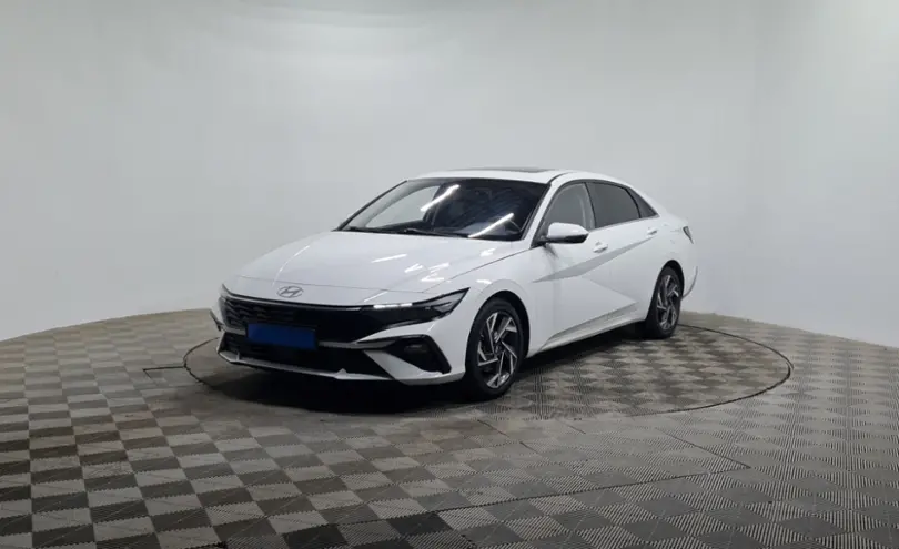 Hyundai Elantra 2024 года за 8 690 000 тг. в Алматы