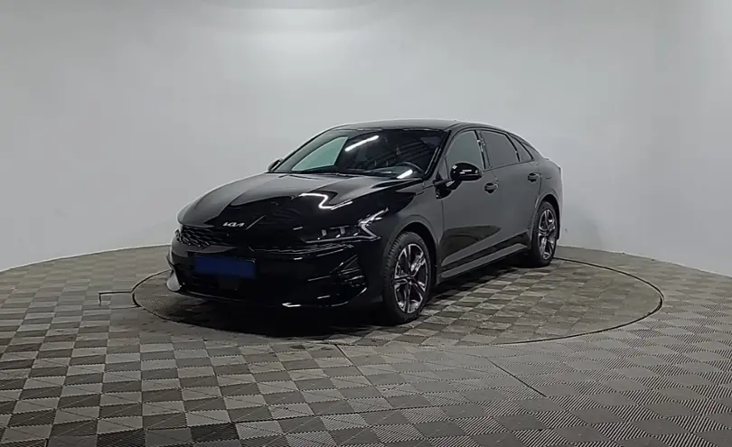 Kia K5 2023 года за 13 600 000 тг. в Алматы