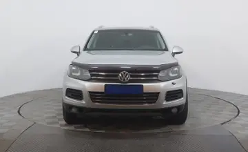 Volkswagen Touareg 2011 года за 7 490 000 тг. в Астана фото 2