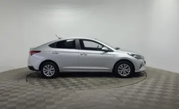 Hyundai Accent 2021 года за 7 390 000 тг. в Алматы фото 4