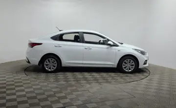 Hyundai Accent 2018 года за 6 590 000 тг. в Алматы фото 4