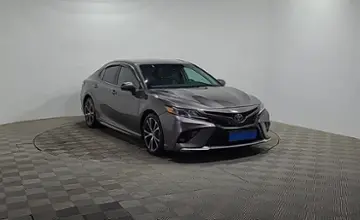 Toyota Camry 2019 года за 10 690 000 тг. в Алматы фото 3
