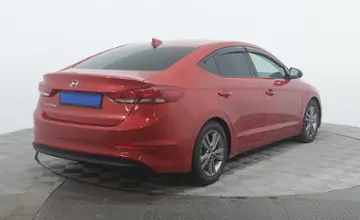 Hyundai Elantra 2018 года за 6 990 000 тг. в Астана