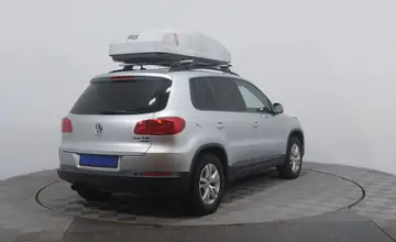 Volkswagen Tiguan 2016 года за 8 800 000 тг. в Астана