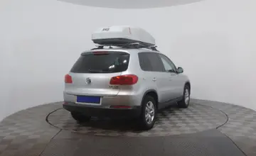 Volkswagen Tiguan 2016 года за 8 800 000 тг. в Астана