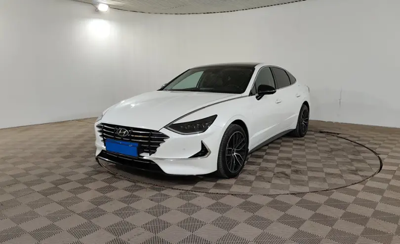 Hyundai Sonata 2020 года за 12 990 000 тг. в Шымкент